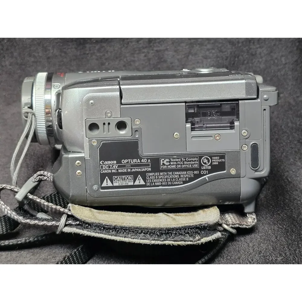 Canon Optura 40 Digital Video Camcorder Lot - 5x Sony MiniDV Tapes + Extras